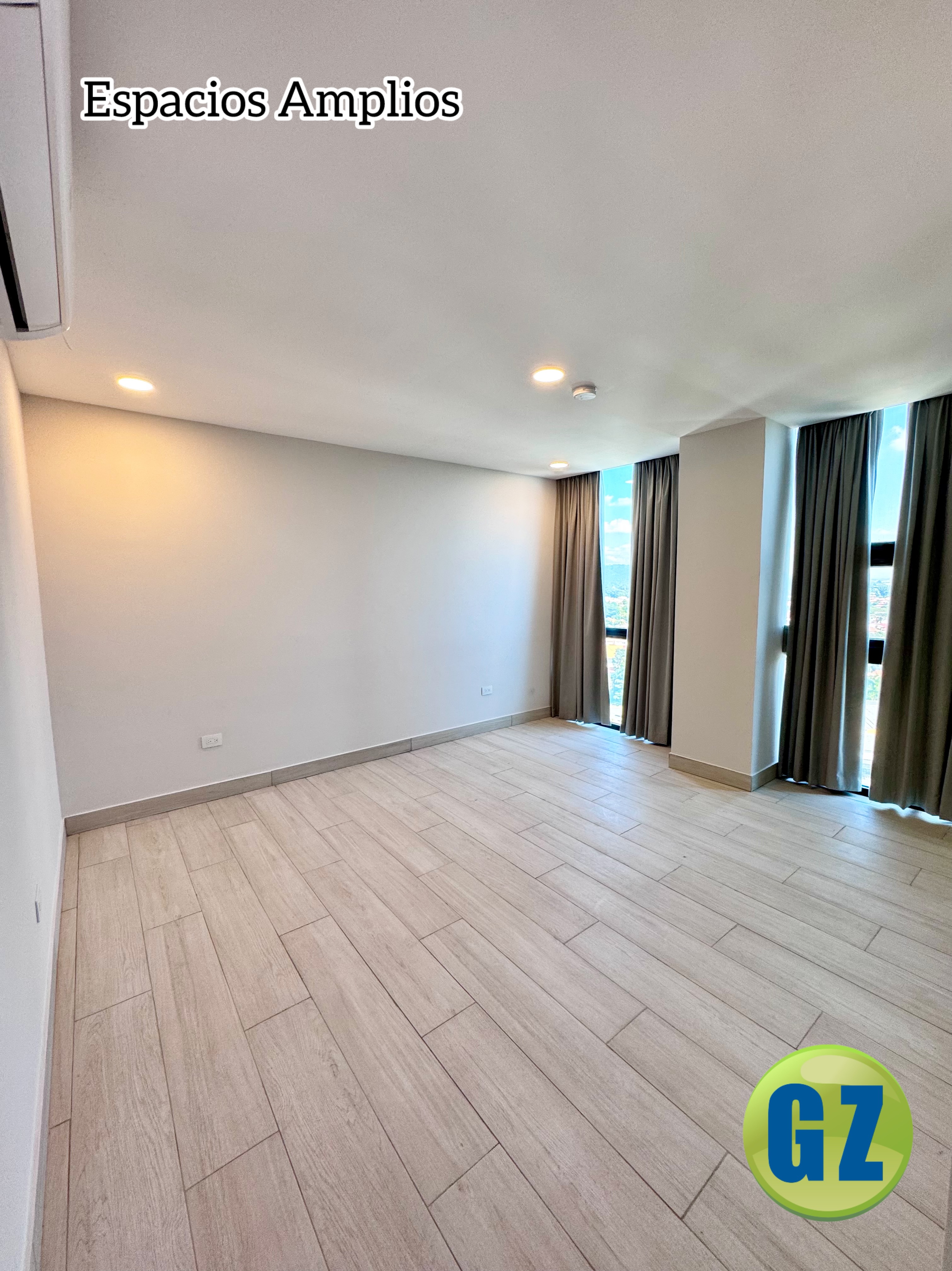 Plaza Masdeval Sector Mackey  4